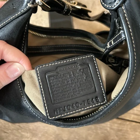 Coach Black Leather y2k Hobo with Buckle - Picture 5 of 7